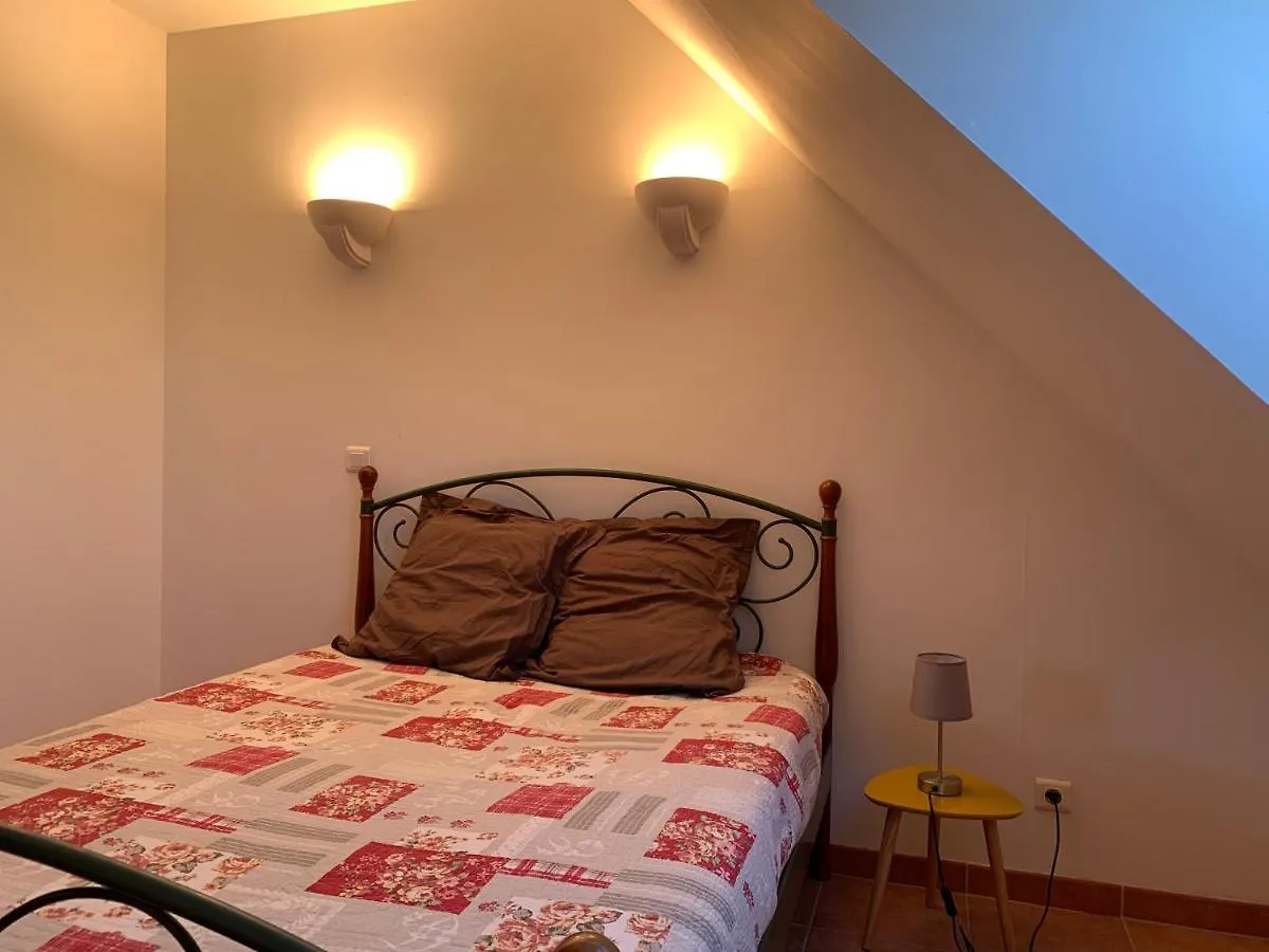 アパート Appartement Situe Pres Des Plages Et Du Golf サン・ブリアック・シュル・メール
